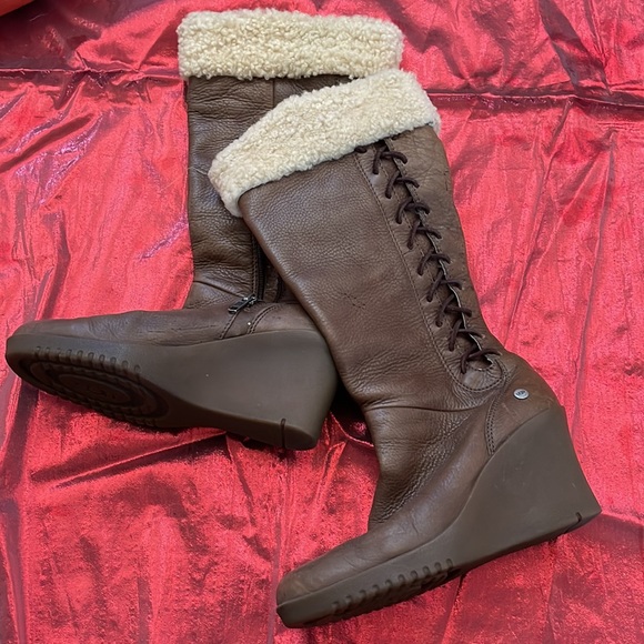 Ugg’s Platform Brown Wool Lace Up Heel Boots - Picture 1 of 8